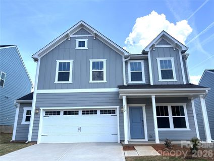 112 Borders Street pending home in Beaver Creek, Statesville, NC