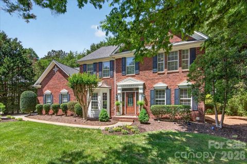 4365 Enchantment Cove Lane pending home in Overlook, Charlotte, NC
