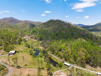 A home in Beech Creek Estates, Bakersville
