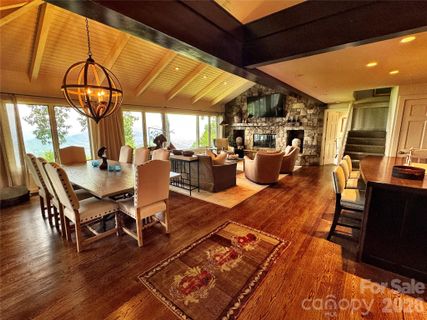 337 Rhododendron Lane