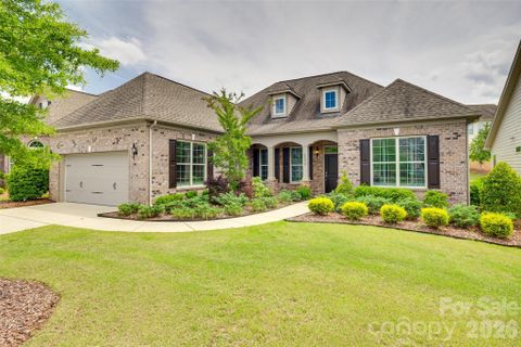 15927 Vale Ridge Drive active home in Regency At Palisades, Charlotte, NC