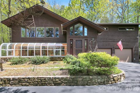 71 Elseetos Drive active home in Connestee Falls, Brevard, NC