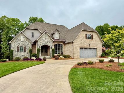4025 Foxes Trail active home in Cramer Mountain, Cramerton, NC