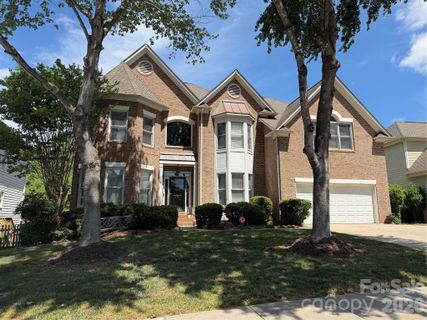 172 Montibello Drive pending home in Morrison Plantation, Mooresville, NC