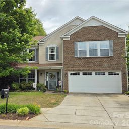 3248 Pikes Peak Drive