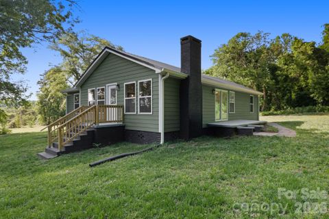 240 E Court Street