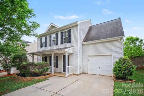 7916 Mcgarry Trail active home in Hathaway Hills, Charlotte, NC