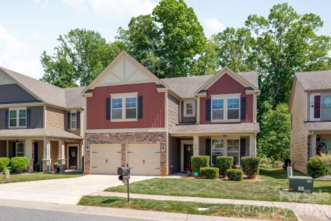 10020 Michael Crossing Drive sold home in Michael Crossing, Charlotte, NC