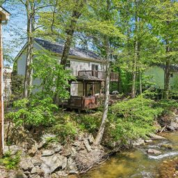 12 Indian Trace Road
