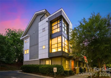 211 Doggett Street sold home in South End, Charlotte, NC