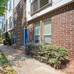 951 Warren Burgess Lane