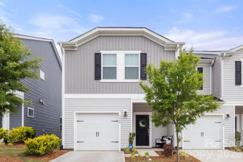 3045 Belstock Court pending home in Belterra, Charlotte, NC