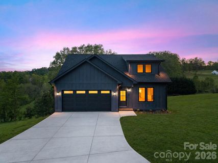 40 Firefly Ridge Trail pending home in Firefly Ridge Estates, Alexander, NC