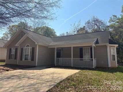 4621 Victory Lane sold home in Victory Hollow, Charlotte, NC