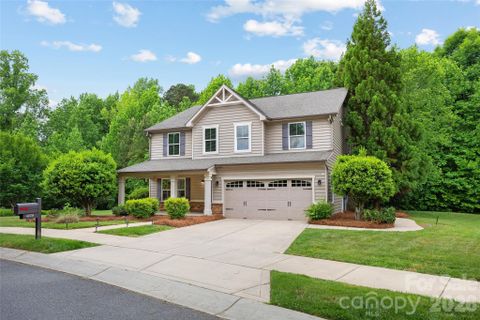 4008 Pinebrook Lane