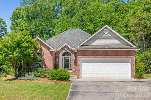 1953 Regency Court sold home in Hampton Woods, Rock Hill, SC