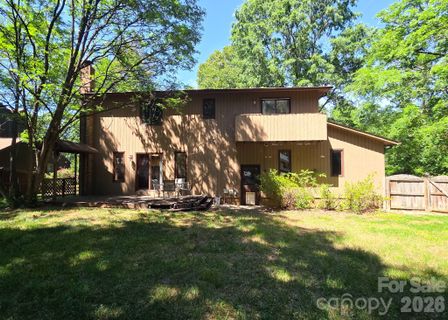 7040 Summer Place