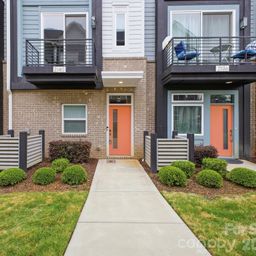 2140 Electric Lane
