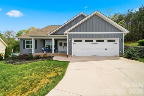 41 Emerson Court