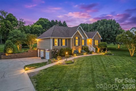4129 Black Oak Road sold home in Miller Estates, Hickory, NC
