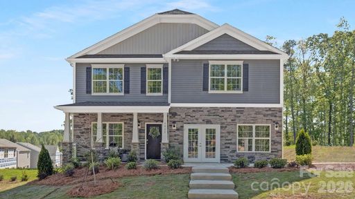 623 Country Oak Drive active home in Rydele Heights, Asheville, NC
