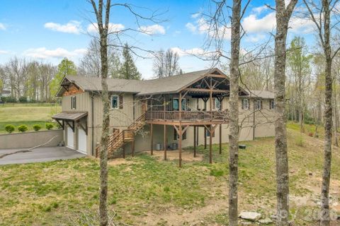 A home in Linville Heights, Newland