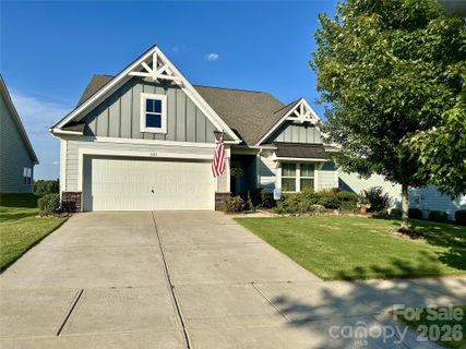 131 Jana Drive active home in Larkin Golf Club, Statesville, NC