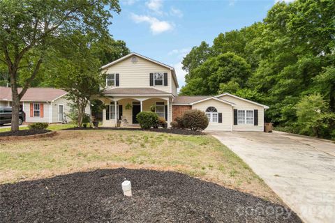 Homes in Sandalwood, Monroe