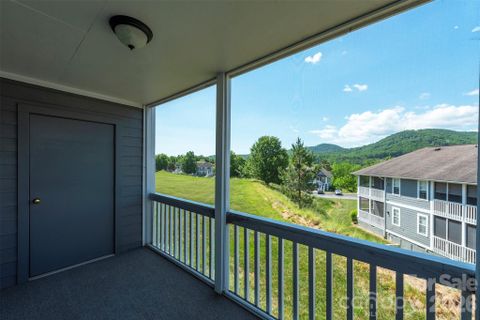 4805 Breakers Lane sold home in Biltmore Commons, Asheville, NC
