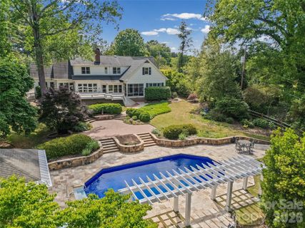 2064 Eakle Drive sold home in Fairlawn, Rock Hill, SC