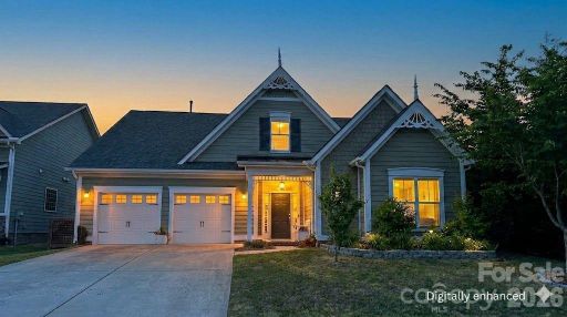 16024 Oxford Glenn Drive active home in Bellington, Huntersville, NC