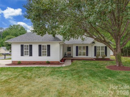 9221 Forest Green Drive sold home in Idlewild, Charlotte, NC