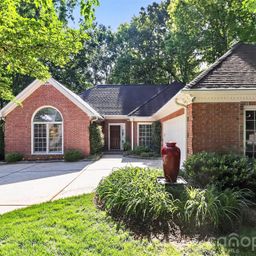 8902 Taunton Drive