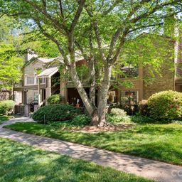 38 Ravencroft Lane