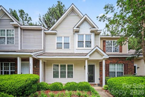 Homes in Huntington Ridge, Charlotte