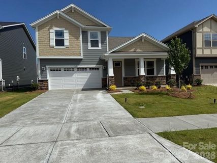 1339 Honey Trail Trail pending home in Waxhaw Landing, Monroe, NC