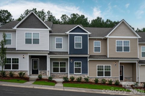 1233 Signal Avenue active home in Rhyne Court, Gastonia, NC