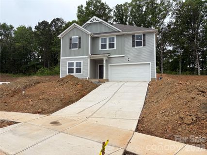 2720 Trawler Way pending home in Fisher Springs, Kannapolis, NC