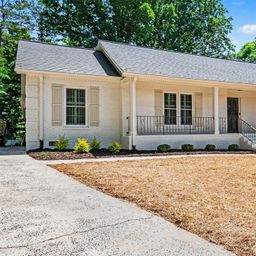 7806 Snowden Lane
