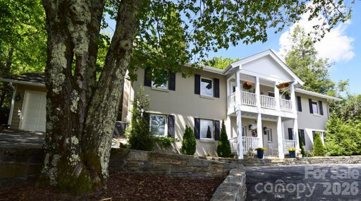 195 Fairway Lane