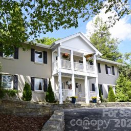 195 Fairway Lane