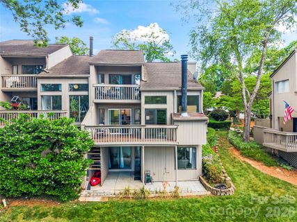 78 Ridgeport Road