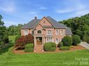 7101 Seton House Lane sold home in Charlotte, SC