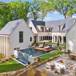 4111 Columbine Circle