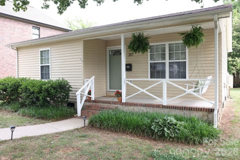 317 Devine Avenue