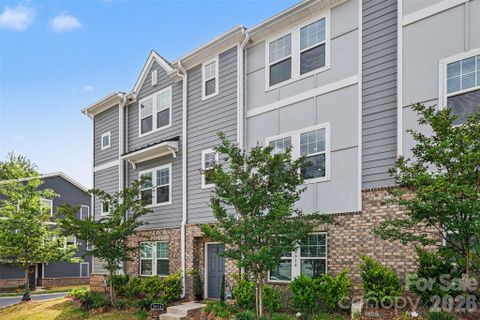 2614 Greenmarket Drive active home in Enclave At City Park, Charlotte, NC