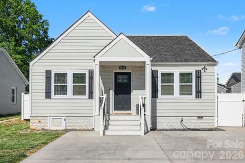 3816 Freedom Drive