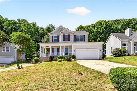 10303 Madison Park Drive active home in Madison Park, Charlotte, NC
