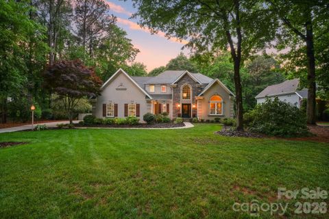 188 Lake Mist Drive sold home in The Harbour At The Pointe, Mooresville, NC