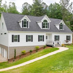 7006 Waterfront Place